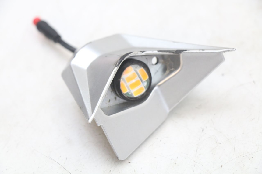 photo de HINTEN LINKS BLINKER DUALTRON TOGO PLUS 1 - Detailansicht des Bauteils