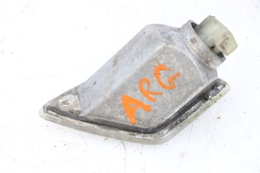 photo de LINKS HINTEN BLINKER PIAGGIO VESPA GTS SUPER IE 125 (2009 - 2016) - Details der Befestigungspunkte