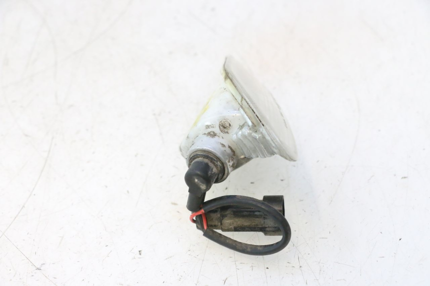 photo de LINKS HINTEN BLINKER PIAGGIO VESPA PRIMAVERA 2T 50 (2013 - 2018) - Technische Nahaufnahme