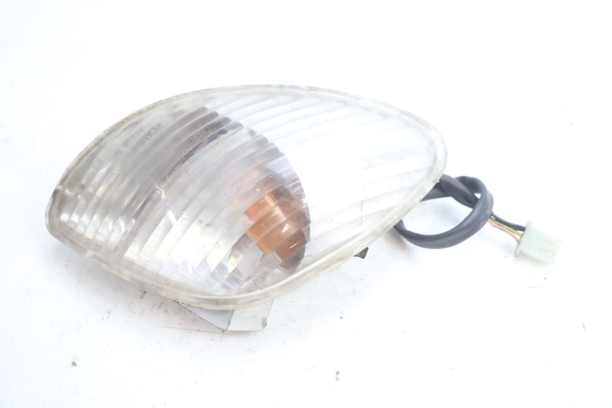 photo de LINKS HINTEN BLINKER PIAGGIO X9 EVOLUTION 125 (2003 - 2007) - Technische Nahaufnahme