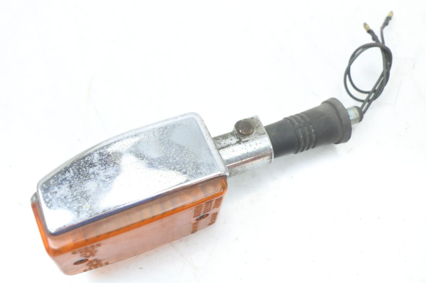 photo de HINTEN LINKS BLINKER YAMAHA XJ F 900 (1983 - 1994) - Alternative Perspektive