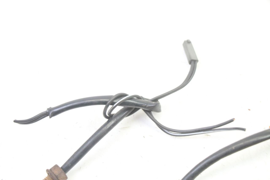 photo de HINTEN BLINKER SUZUKI GSR 750 (2011 - 2017) - Details der Befestigungspunkte