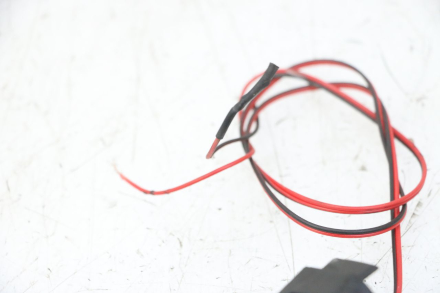 photo de HINTEN BLINKER HITWAY H5 1 - Details der Befestigungspunkte