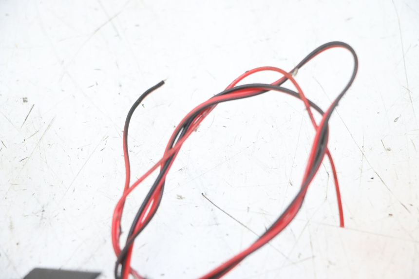 photo de HINTEN BLINKER HITWAY H5 1 - Oberflächenzustand und Material