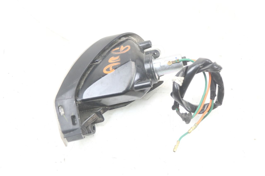 photo de HINTEN BLINKER HONDA PCX (JF28) 125 (2009 - 2011) - Details der Befestigungspunkte