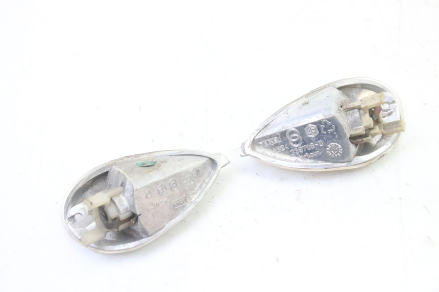 photo de HINTEN BLINKER PIAGGIO LIBERTY 4T 50 (2009 - 2015) - Alternative Perspektive