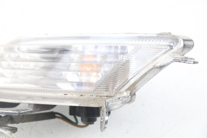 photo de HINTEN BLINKER KYMCO LIKE 2T 50 (2009 - 2018) - Details der Befestigungspunkte