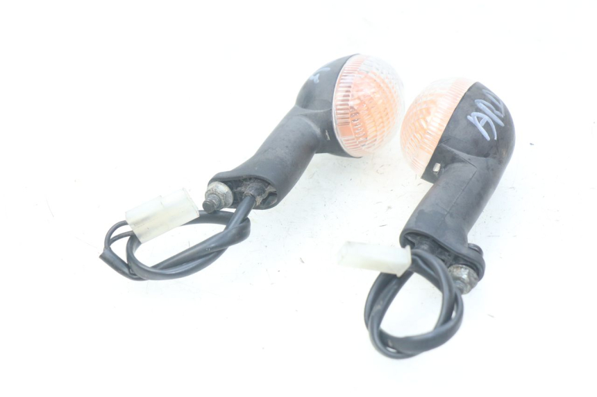 photo de RÜCKBLINKER PEUGEOT LUDIX BLASTER 50 (2006 - 2014) - Zoom auf Gebrauchszustand