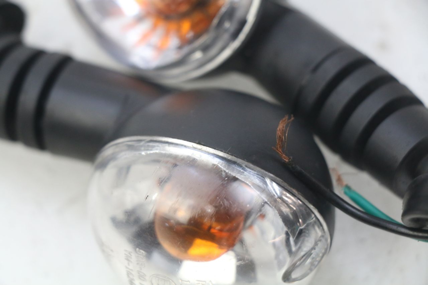 photo de RÜCKBLINKER PEUGEOT LUDIX 50 (2008 - 2017) - Zoom auf Gebrauchszustand