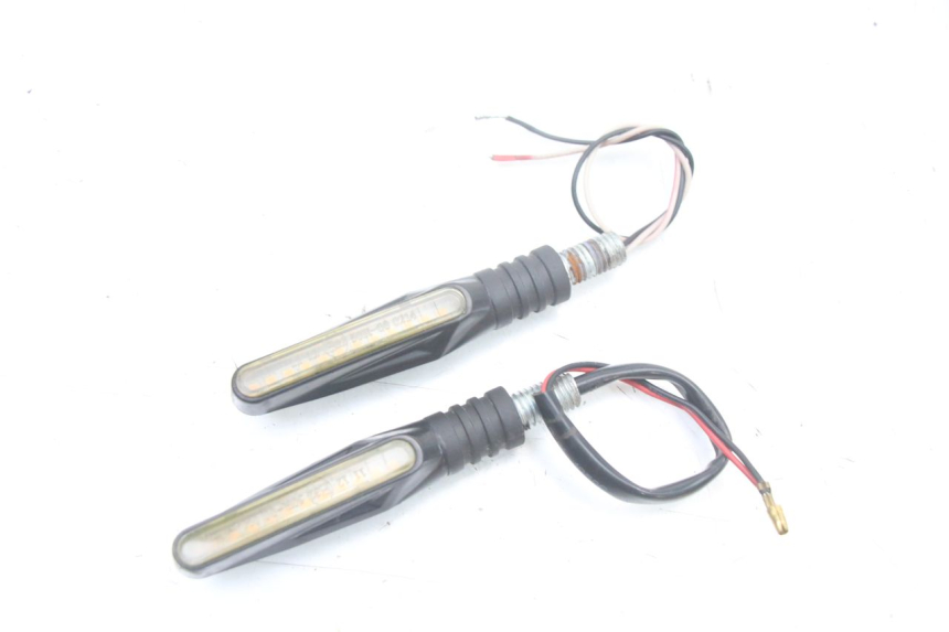 photo de HINTEN BLINKER MBK X-LIMIT XLIMIT 50 (2007 - 2012) - Zoom auf Gebrauchszustand