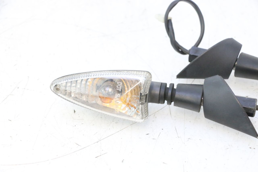 photo de HINTEN BLINKER PIAGGIO MP3 500 (2016 - 2018) - Ergänzendes Produktfoto