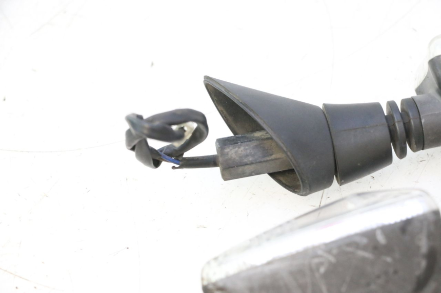 photo de HINTEN BLINKER PIAGGIO MP3 500 (2016 - 2018) - Kennzeichnungen und Originalreferenzen