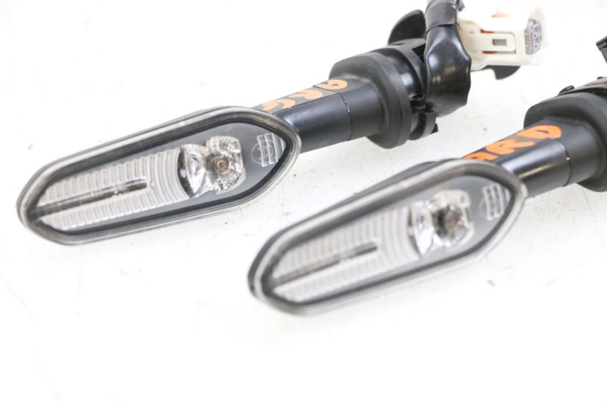 photo de HINTEN BLINKER YAMAHA NEO'S CORE 1 (2022 - 2026) - Detailansicht des Bauteils