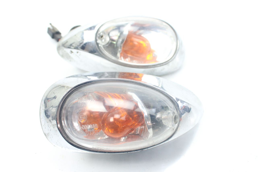 photo de HINTEN BLINKER KYMCO PEOPLE 250 (2004 - 2008) - Hauptansicht