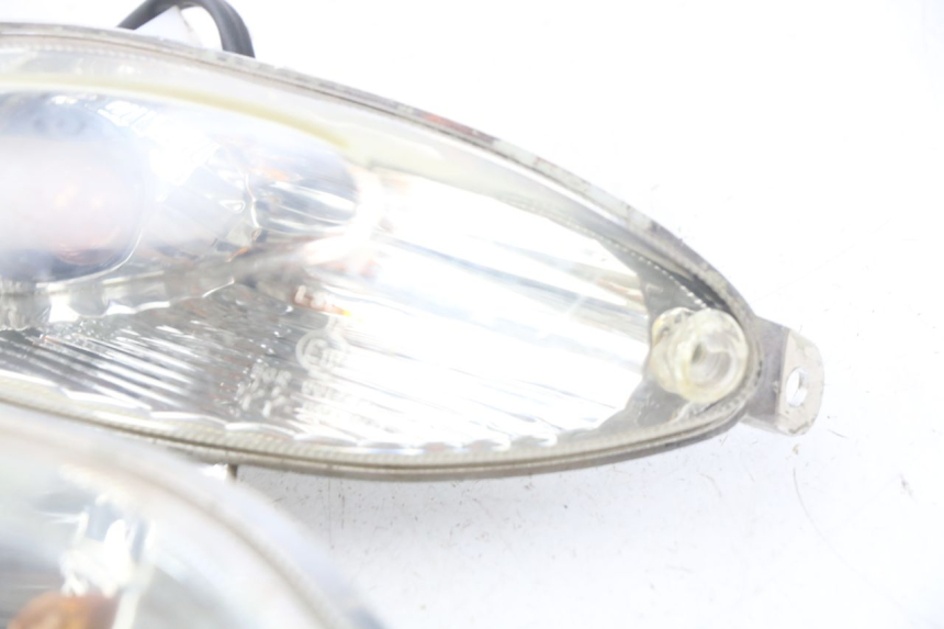 photo de HINTEN BLINKER DAELIM S4 50 (2010 - 2015) - Kennzeichnungen und Originalreferenzen