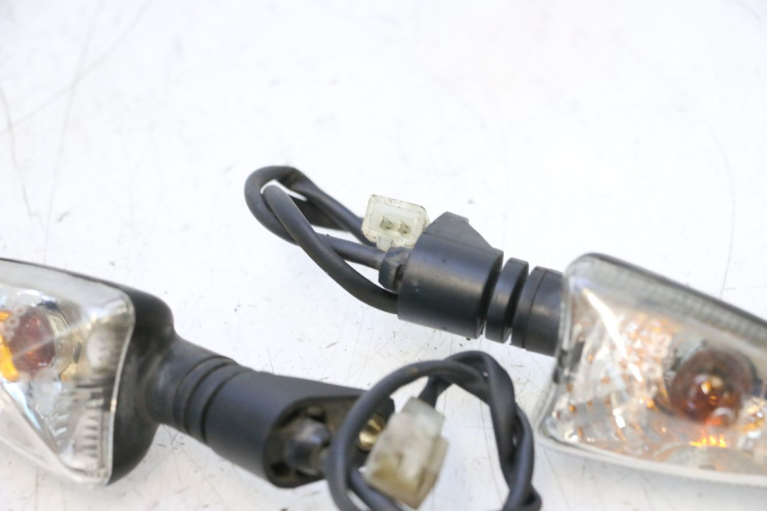 photo de HINTEN BLINKER APRILIA SR MOTARD 50 (2012 - 2018) - Technische Nahaufnahme