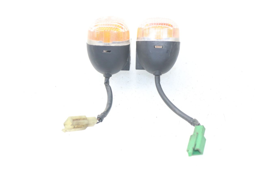 photo de HINTEN BLINKER MBK STUNT NAKED 50 (2004 - 2018) - Technische Nahaufnahme