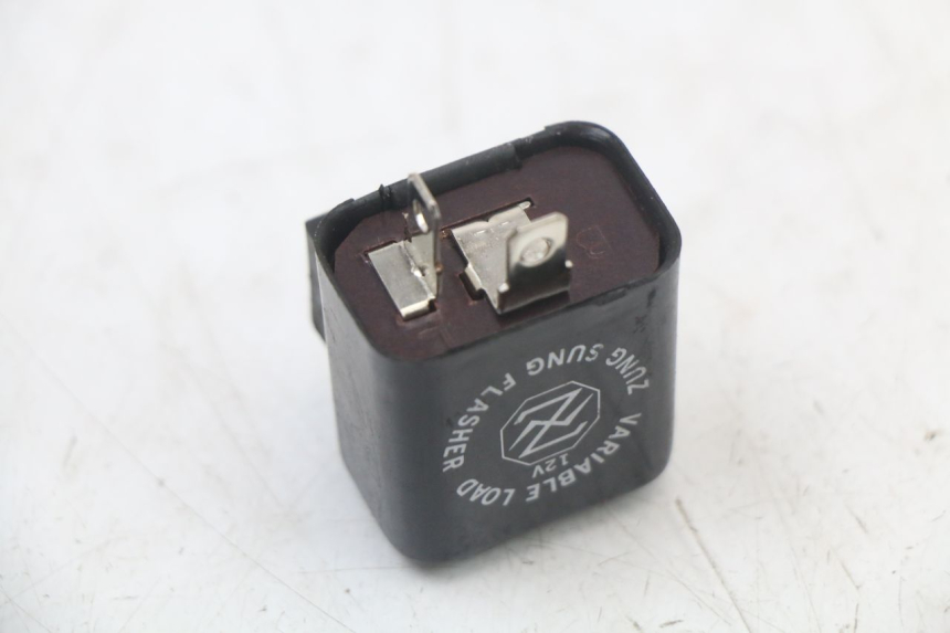 photo de HINTEN BLINKER SUZUKI GS F 500 (2004 - 2007) - Alternative Perspektive