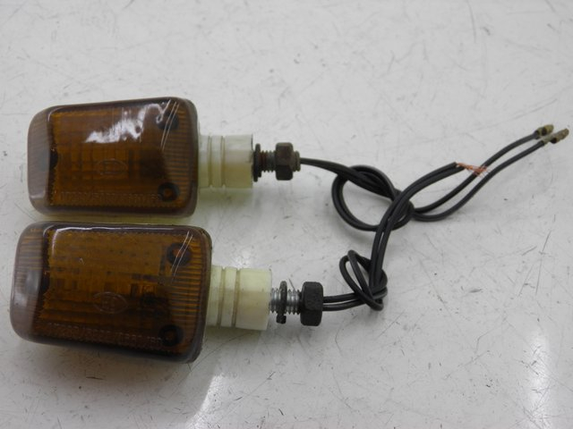 photo de HINTEN BLINKER SUZUKI GSF N BANDIT 600 (1996 - 1999) - Alternative Perspektive