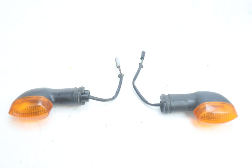 photo de HINTEN BLINKER YAMAHA TDM ABS 900 (2002 - 2014) - Hauptansicht