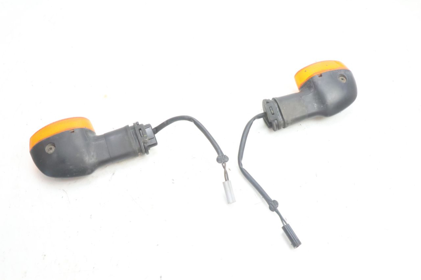 photo de HINTEN BLINKER YAMAHA TDM ABS 900 (2002 - 2014) - Geprüftes Gebrauchtteil