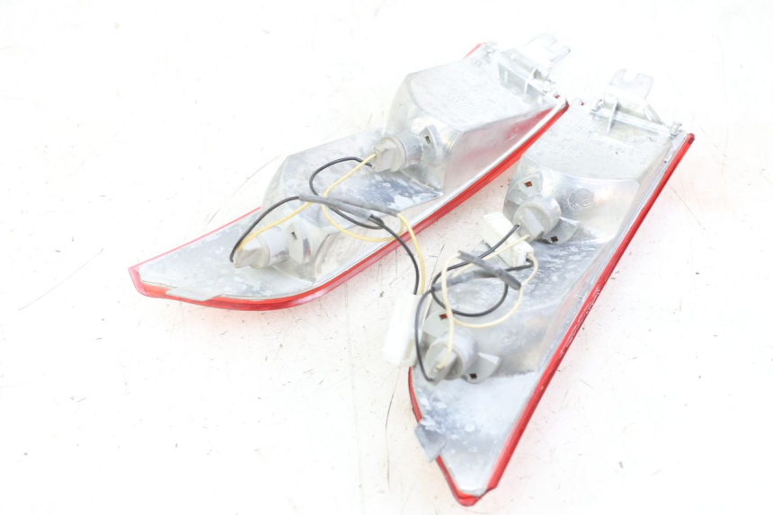 photo de HINTEN BLINKER PIAGGIO XEVO - X EVO 125 (2007 - 2017) - Alternative Perspektive