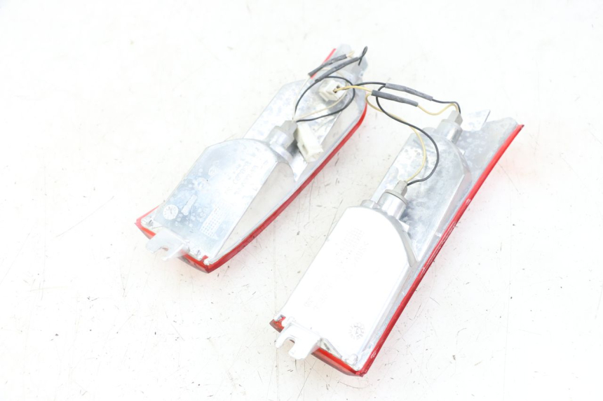 photo de HINTEN BLINKER PIAGGIO XEVO - X EVO 125 (2007 - 2017) - Technische Nahaufnahme