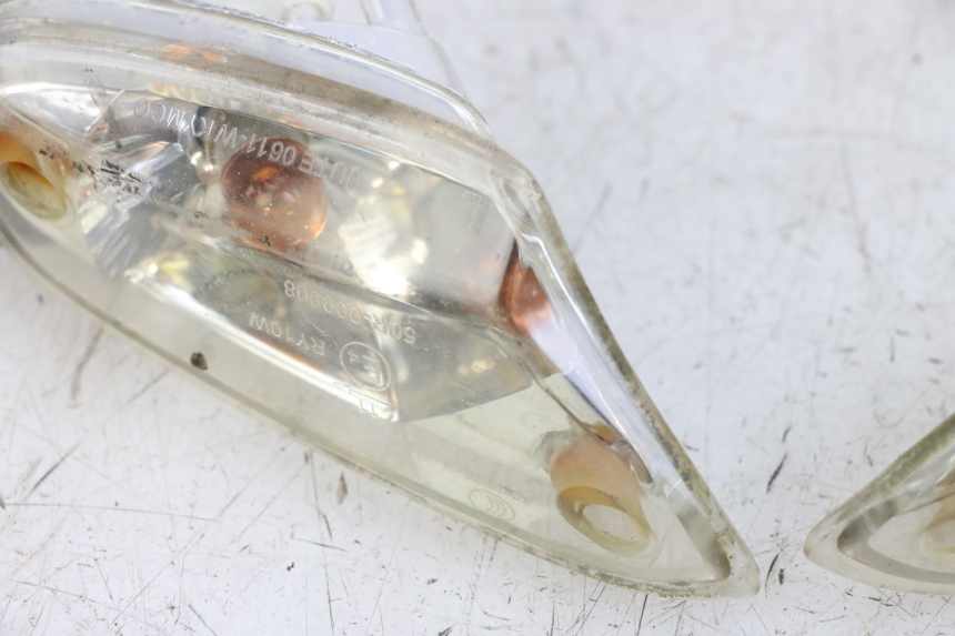 photo de VORDERBLINKER KYMCO AGILITY 4T 50 (2018 - 2022) - Details der Befestigungspunkte