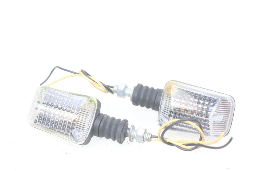 photo de VORDERBLINKER HONDA CB 500 (1997 - 2003) - Hauptansicht