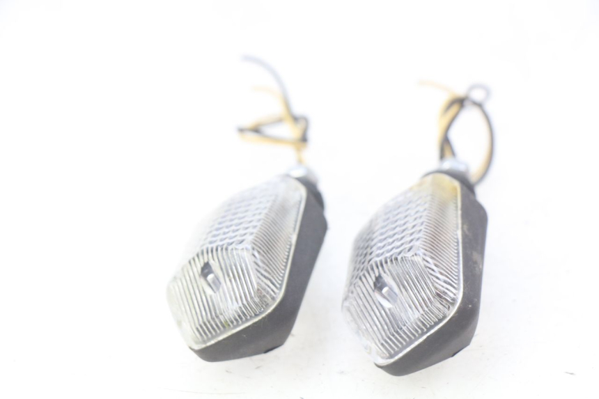 photo de VORDERBLINKER HONDA CB 500 (1997 - 2003) - Technische Nahaufnahme