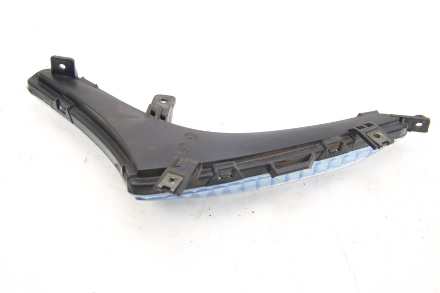 photo de RECHTER BLINKER ECCITY ARTELEC 670 1 (2013 - 2017) - Zoom auf Gebrauchszustand