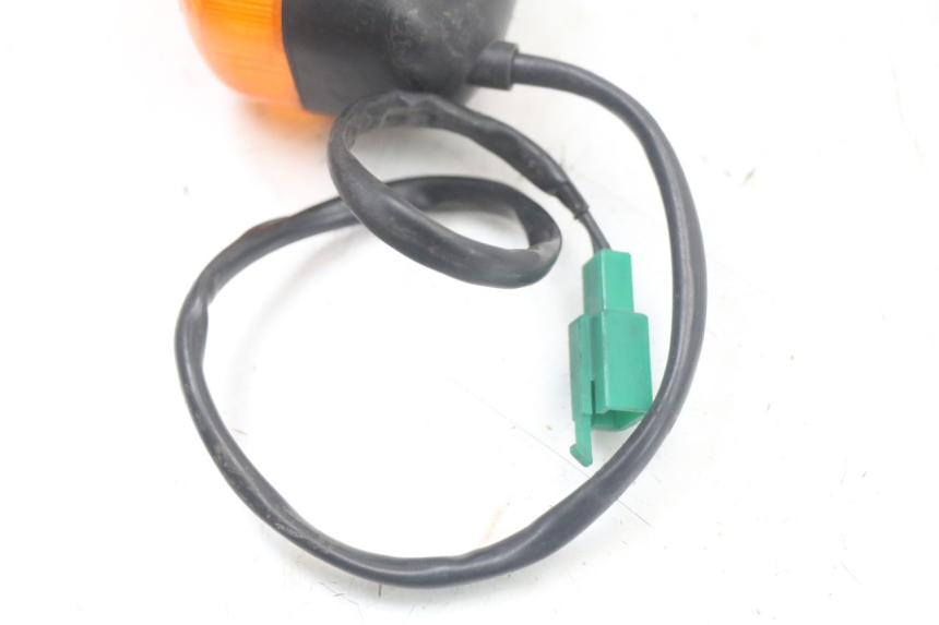 photo de VORNE RECHTS BLINKER YAMAHA BW'S BWS 125 (2010 - 2013) - Technische Nahaufnahme