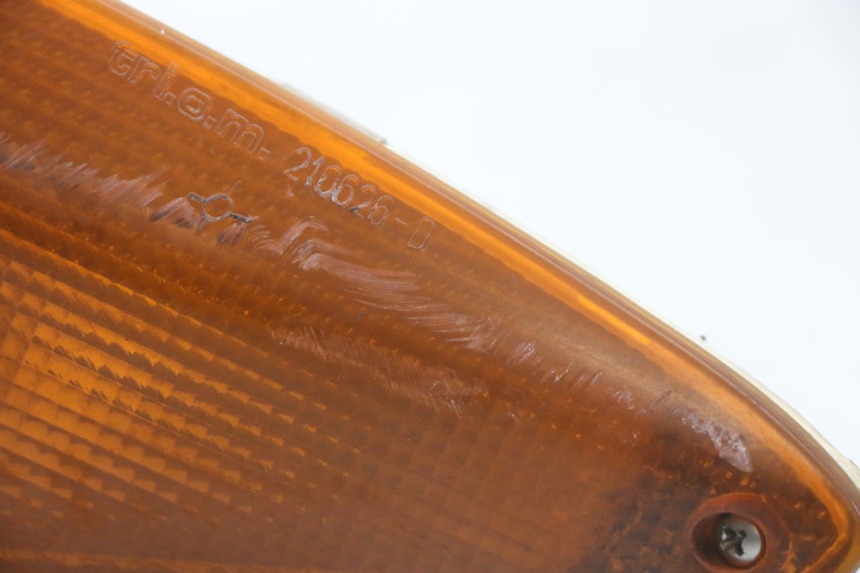 photo de VORNE RECHTS BLINKER BMW C1 125 (2000 - 2003) - Detailansicht des Bauteils