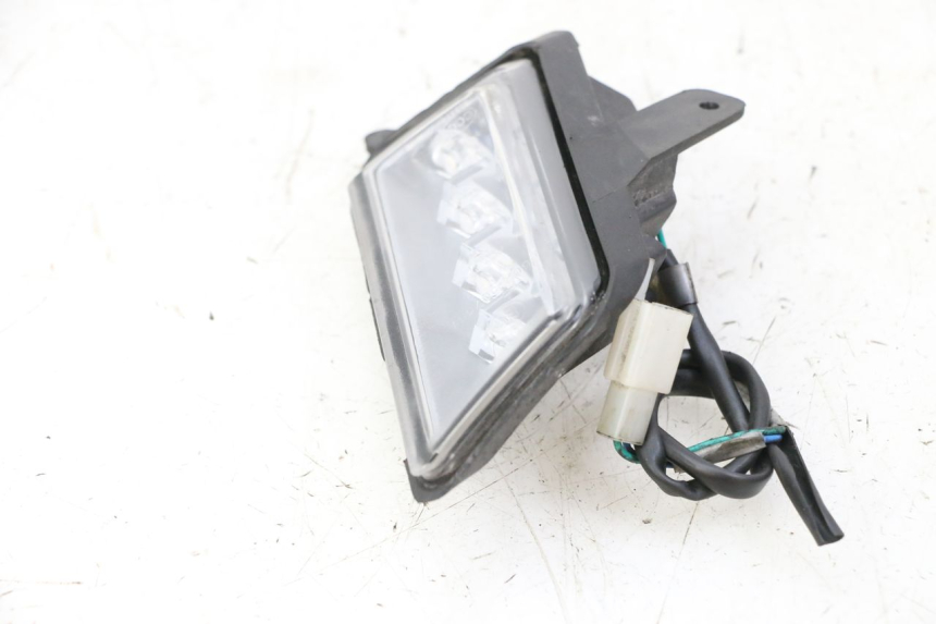 photo de VORNE RECHTS BLINKER ORCAL CAVARO 4T 50 (2019 - 2023) - Details der Befestigungspunkte