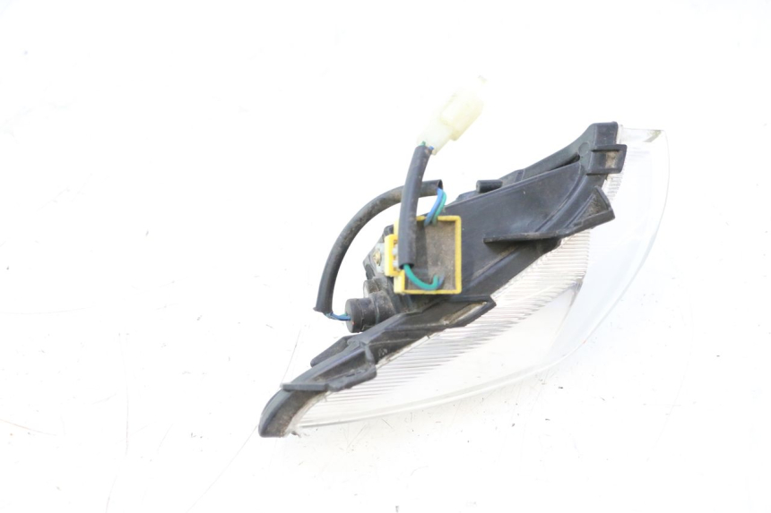 photo de VORNE RECHTS BLINKER PEUGEOT CITYSTAR 2T 50 (2018 - 2021) - Details der Befestigungspunkte