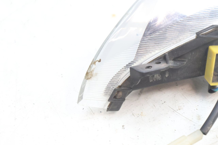 photo de VORNE RECHTS BLINKER PEUGEOT CITYSTAR 2T 50 (2018 - 2021) - Technische Nahaufnahme