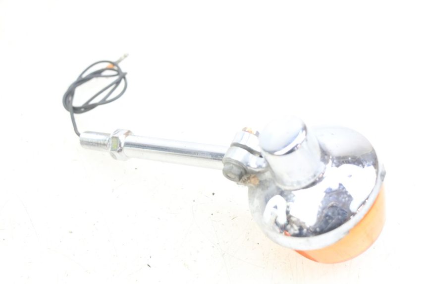 photo de RECHTER BLINKER HONDA CM 125 (1983 - 2003) - Technische Nahaufnahme