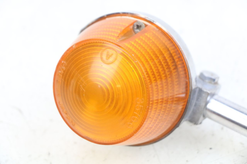 photo de RECHTER BLINKER HONDA CM 125 (1983 - 2003) - Kennzeichnungen und Originalreferenzen