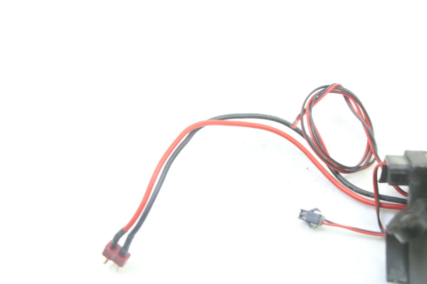 photo de VORNE RECHTS BLINKER URBANGLIDE E-CROSS PRO 1 - Technische Nahaufnahme