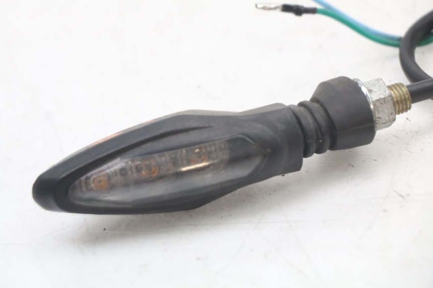 photo de VORNE RECHTS BLINKER EBROH BRAVO GLE 1 (2020 - 2024) - Zoom auf Gebrauchszustand