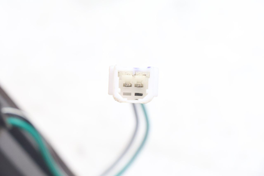 photo de VORNE RECHTS BLINKER ASKOLL ESPRO 1 - Details der Befestigungspunkte