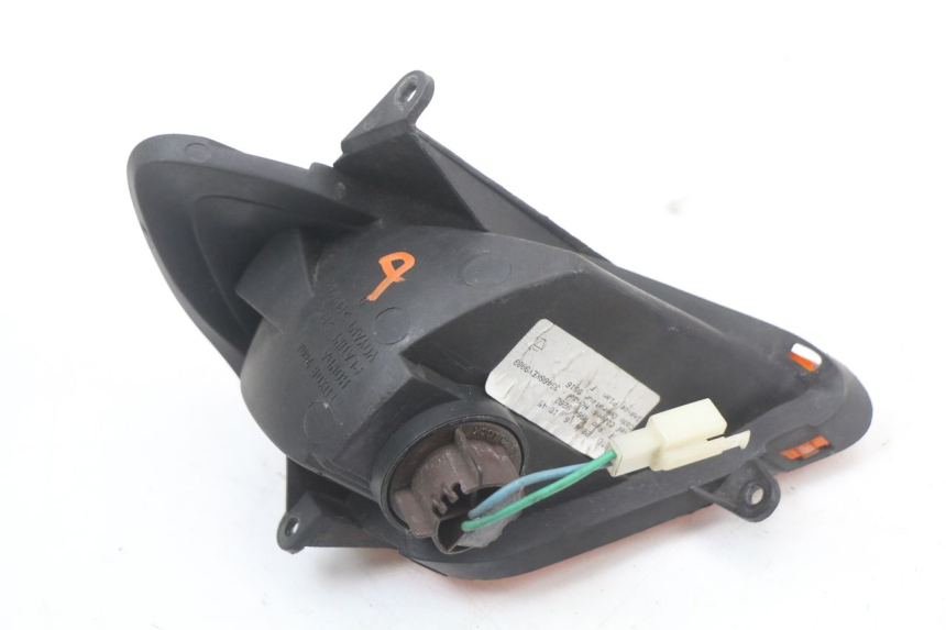 photo de VORNE RECHTS BLINKER HONDA FES PANTHEON 2T 125 (1998 - 2002) - Alternative Perspektive