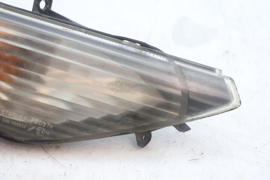 photo de VORNE RECHTS BLINKER HONDA FJS SILVER WING SILVERWING 400 (2005 - 2008) - Alternative Perspektive