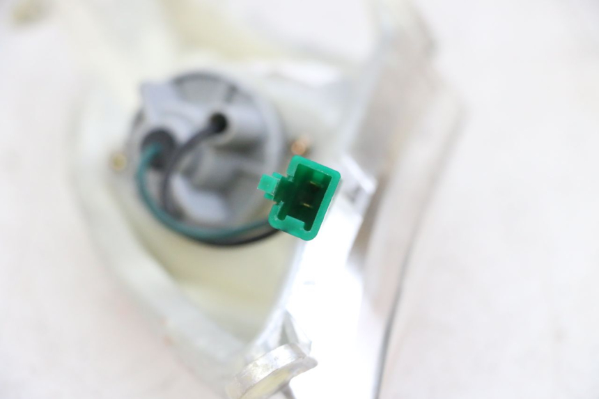 photo de VORNE RECHTS BLINKER MBK FLAME X 125 (2007 - 2016) - Detailansicht des Bauteils