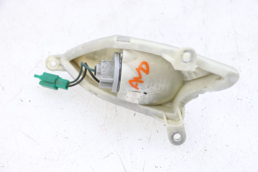 photo de VORNE RECHTS BLINKER MBK FLAME X 125 (2007 - 2016) - Alternative Perspektive