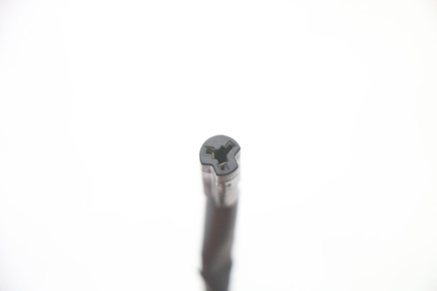 photo de VORNE RECHTS BLINKER YAMAHA FZ6 FAZER S2 600 (2007 - 2011) - Details der Befestigungspunkte