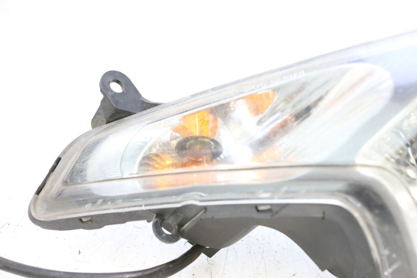 photo de VORNE RECHTS BLINKER SYM GTS EVO 125 (2009 - 2013) - Detailansicht des Bauteils