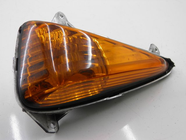 photo de VORNE RECHTS BLINKER HONDA CBF S ABS 600 (2004 - 2007) - Hauptansicht