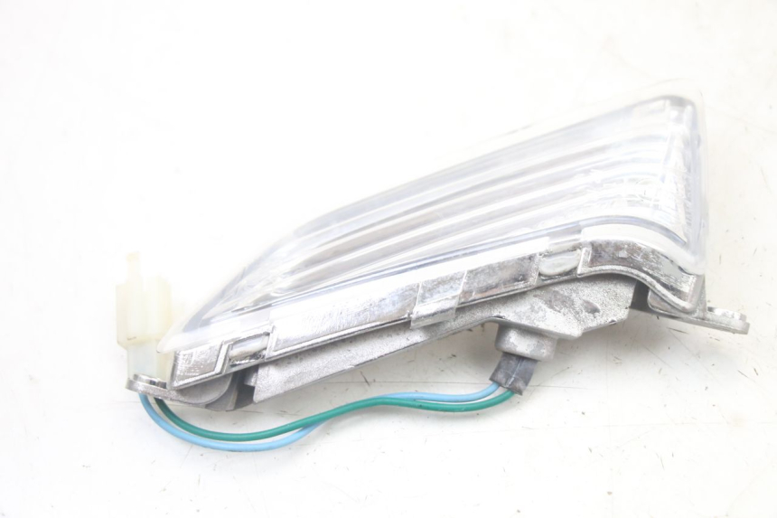 photo de VORNE RECHTS BLINKER KYMCO PEOPLE S 125 (2000 - 2008) - Zoom auf Gebrauchszustand