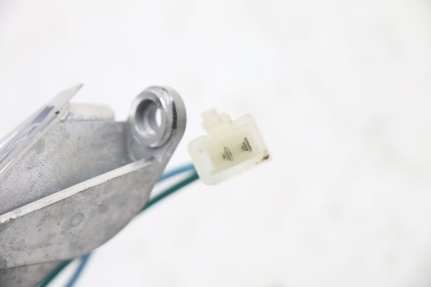 photo de VORNE RECHTS BLINKER KYMCO PEOPLE S 125 (2000 - 2008) - Technische Nahaufnahme